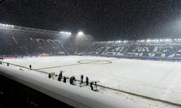 比利亚雷亚尔和亚特兰大的比赛因大雪推迟