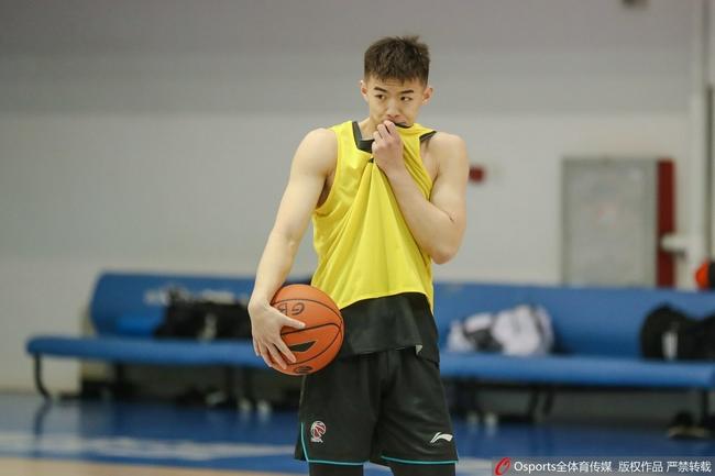 杨阿力