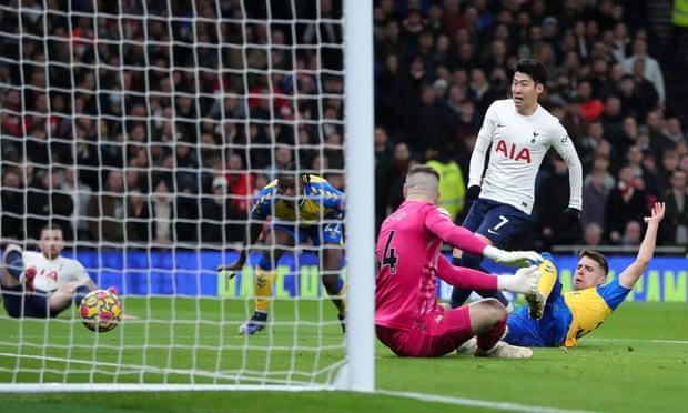 热刺主场2-3惨遭逆转